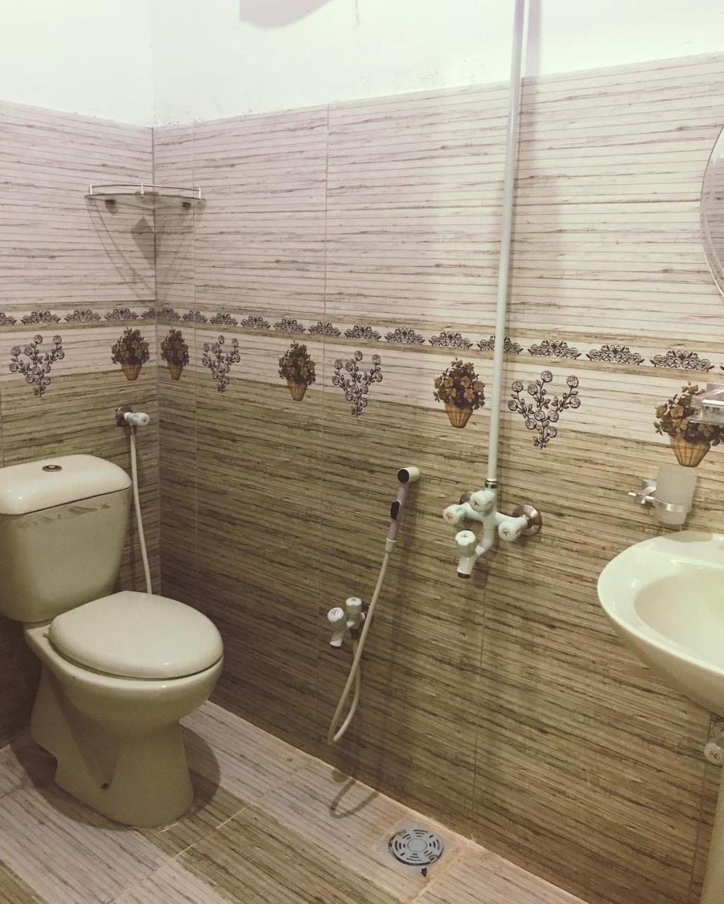 Hotel Second Home Karachi Esterno foto