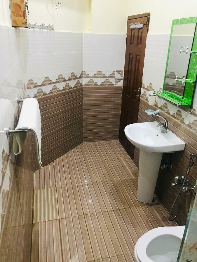 Hotel Second Home Karachi Esterno foto